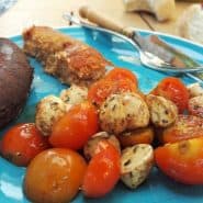 Receita de Alheira Frita com Salada de Tomate e Muçarela