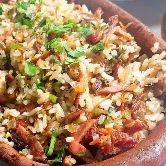 Receita de Arroz Carreteiro Simples Delicioso