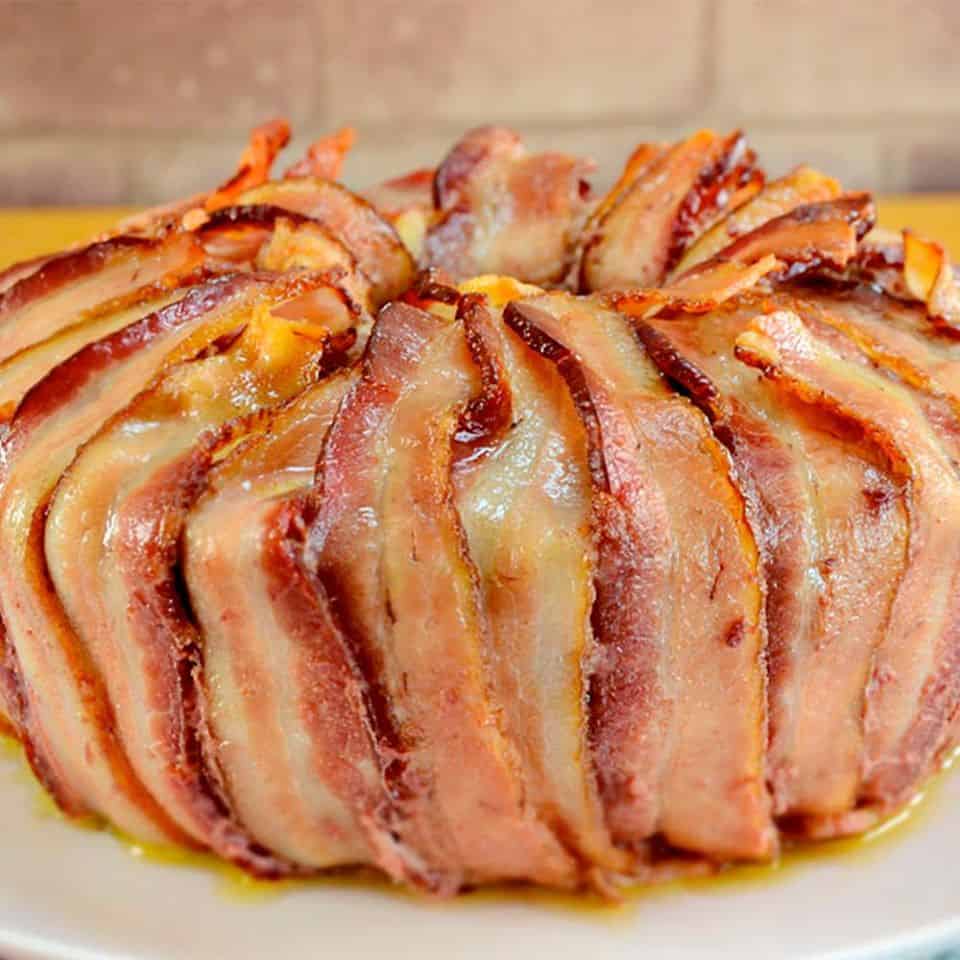 Imagem Torta de batata coberta com bacon
