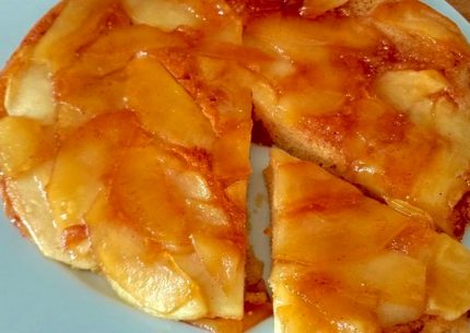 Torta de maçã low carb de frigideira
