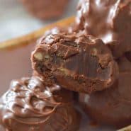 Receita de Brigadeiro de Nutella com cobertura de chocolate